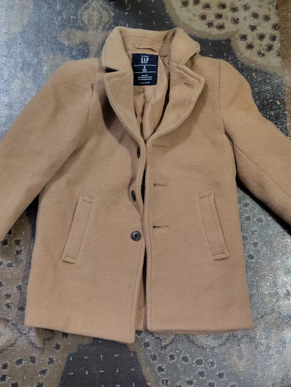 Gap 3t Coat Any Gender May Use $45